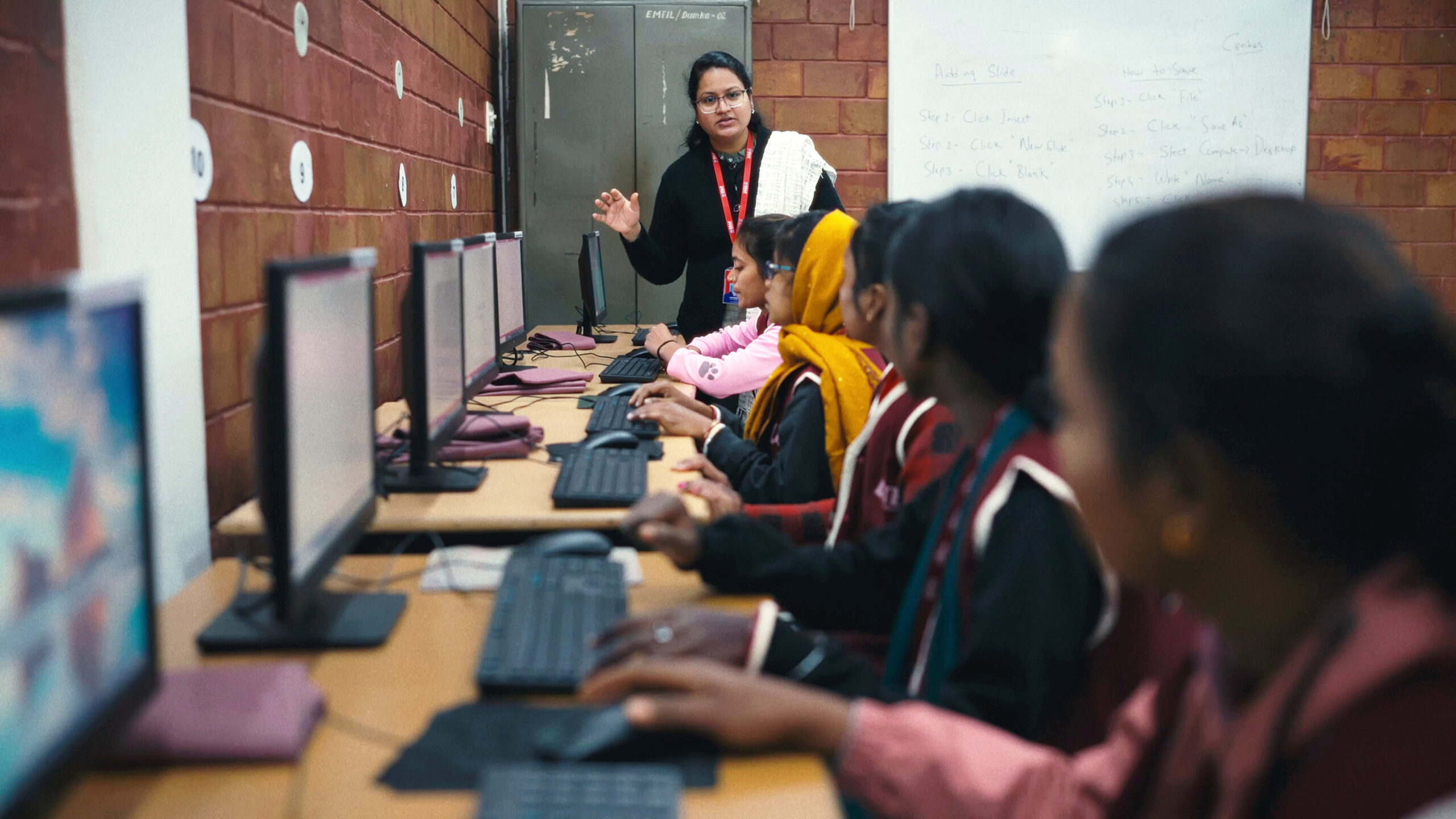Computer training at LIMS